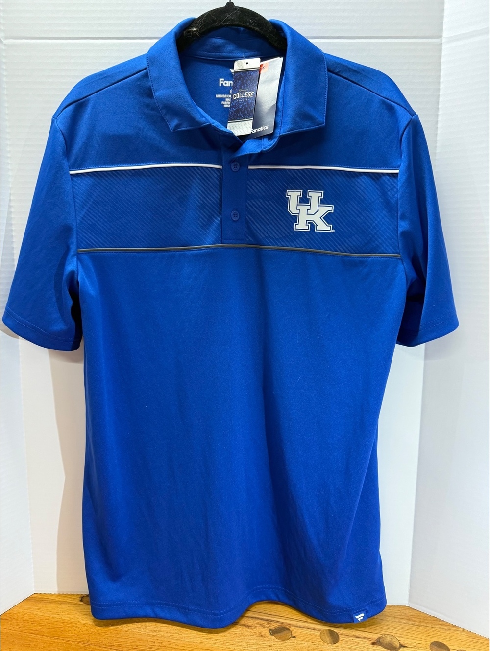 Fanatics NCAA Kentucky Wildcats Defender Polo Shirt Royal Blue Men NWT